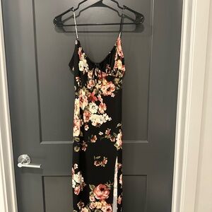 Windsor Black Floral Midi Dress
